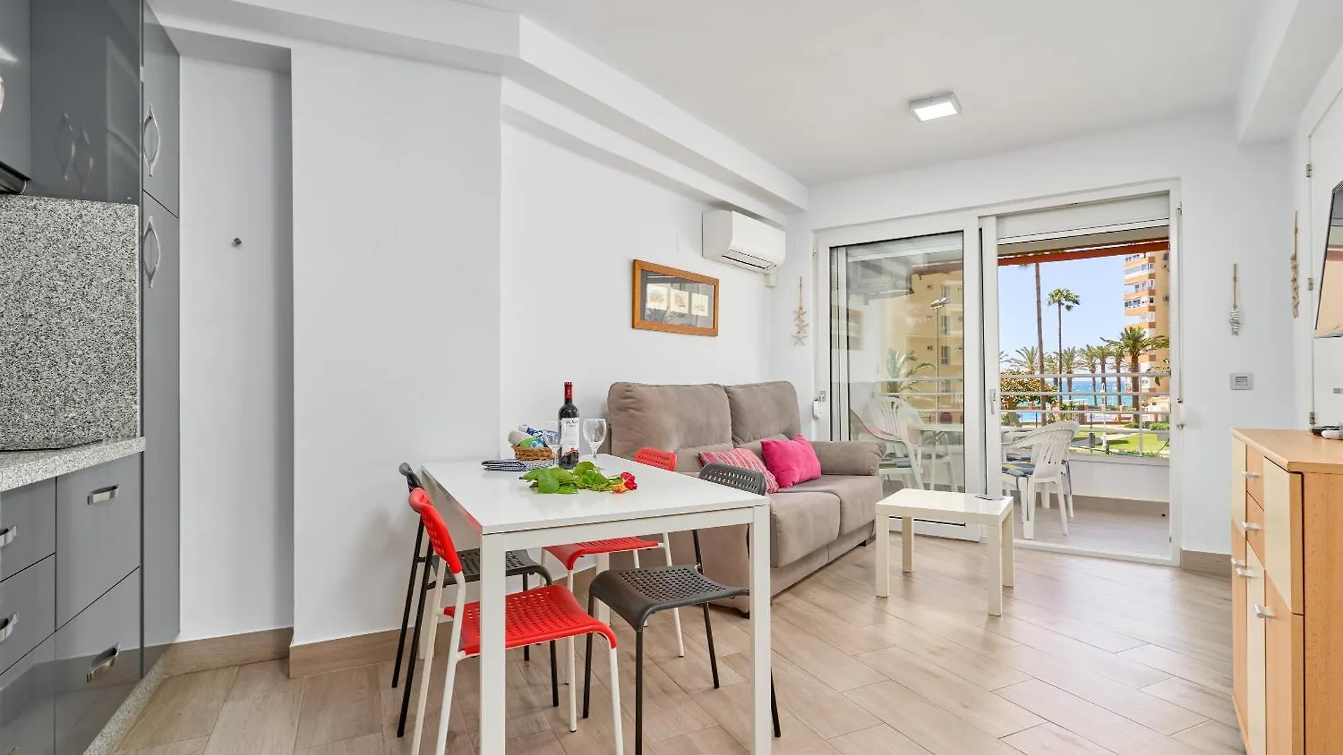 Apartamento Primera Linea Playa Algarrobo Costa 0*,  Spain